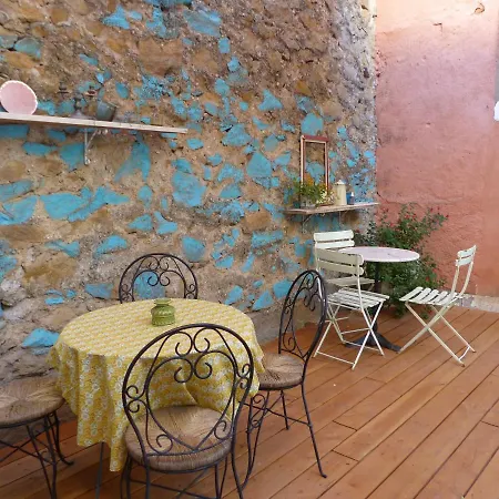 Rum i privatbostad Maison Momes
